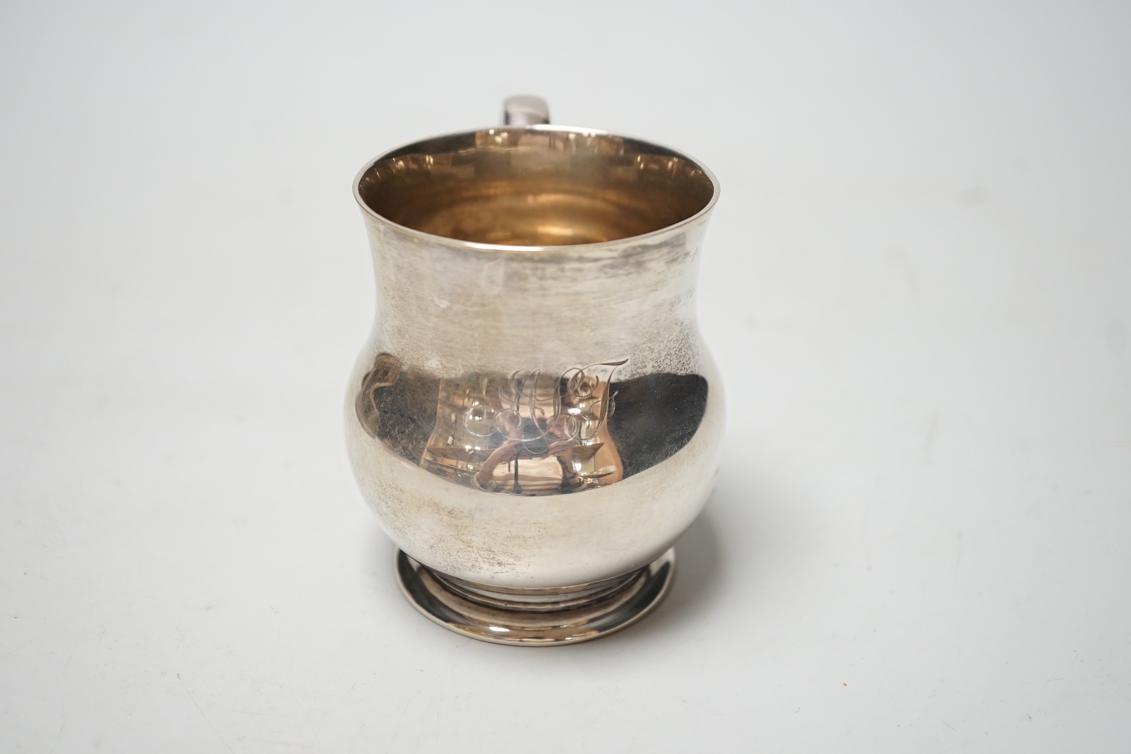 A George VI silver baluster christening cup, London, 1838, 85mm, 6.5oz.